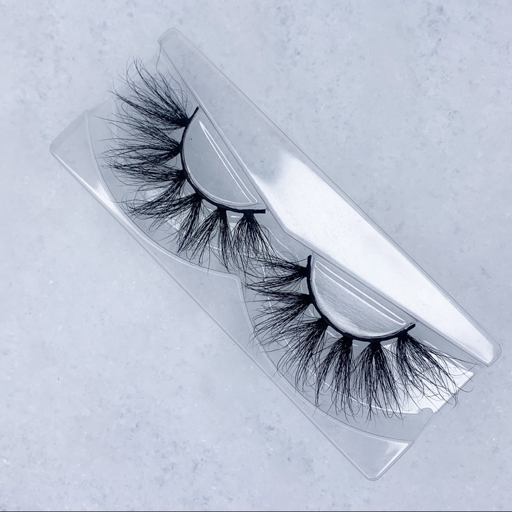 LAST PAIR “VIXEN” 25mm lash - Picture 1 of 2
